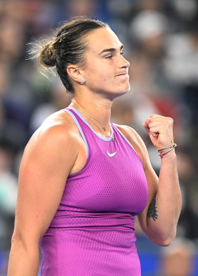 火箭板凳球 火箭板凳球