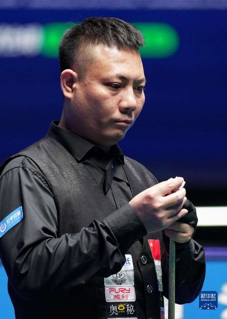 身日网球普 身日网球普